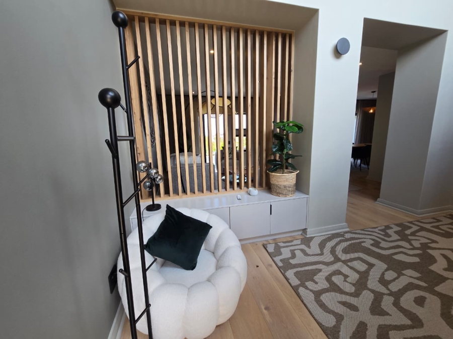 To Let 2 Bedroom Property for Rent in Oubaai Western Cape